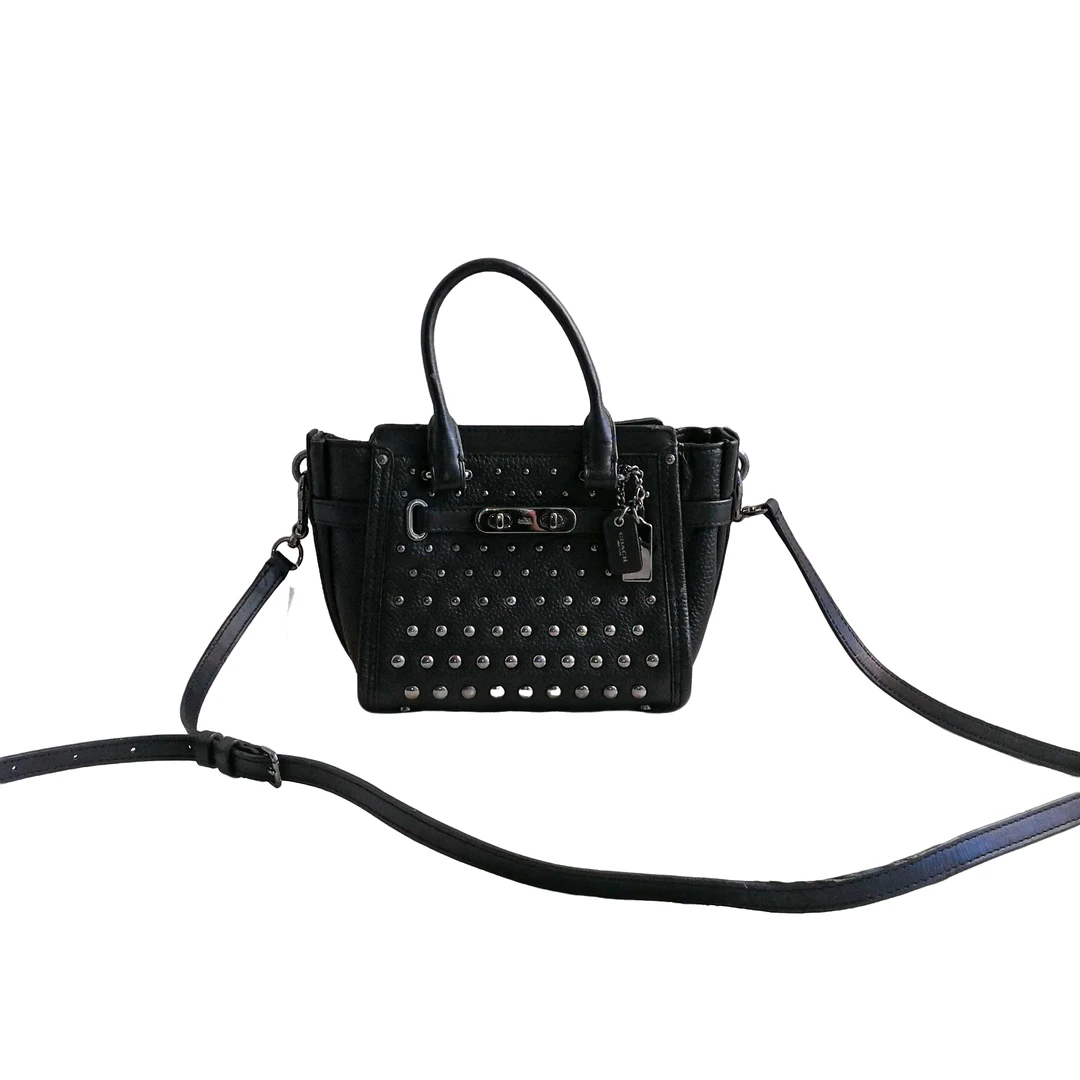 95新 COACH/蔻驰 coach  钉子马卡龙包  011960