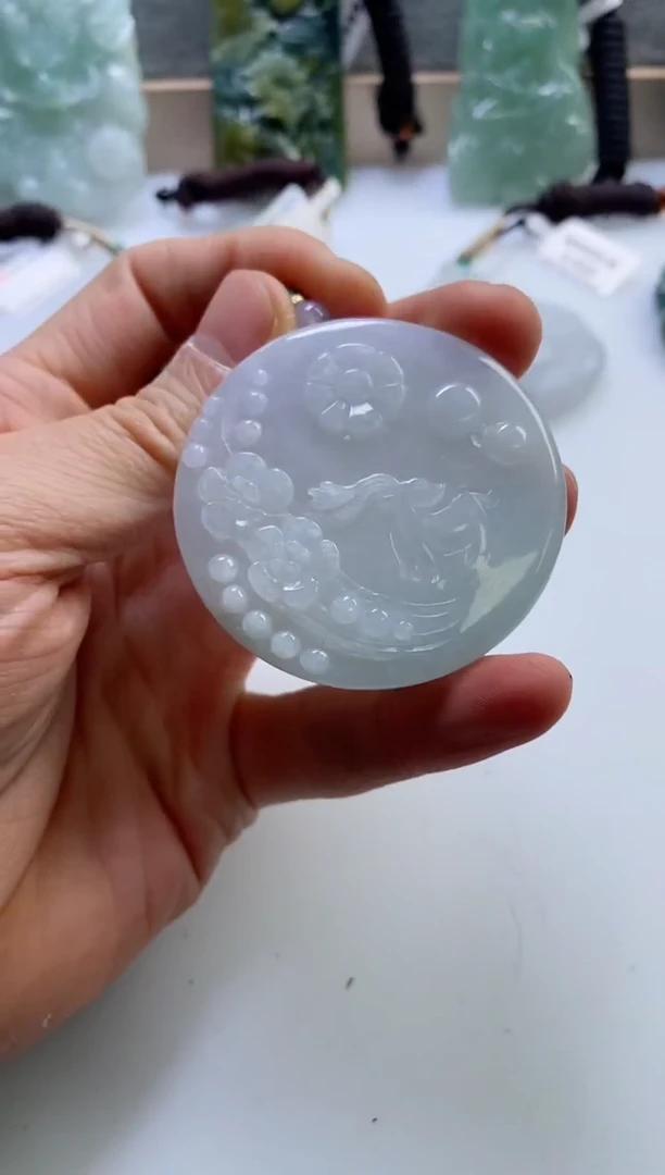 【闪购商品】翡翠挂件未镶嵌