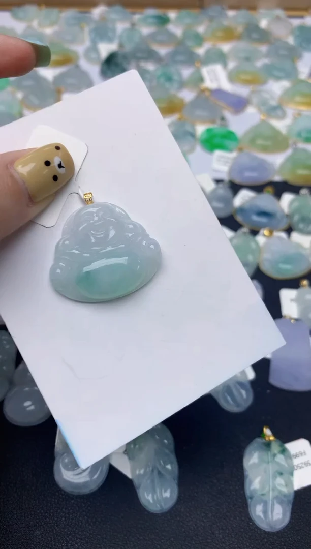 翡翠18K金镶嵌颈饰天然A货翡翠
