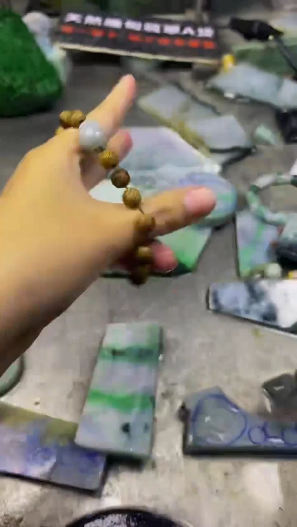 未镶嵌挂件翡翠天然缅甸翡翠A货584