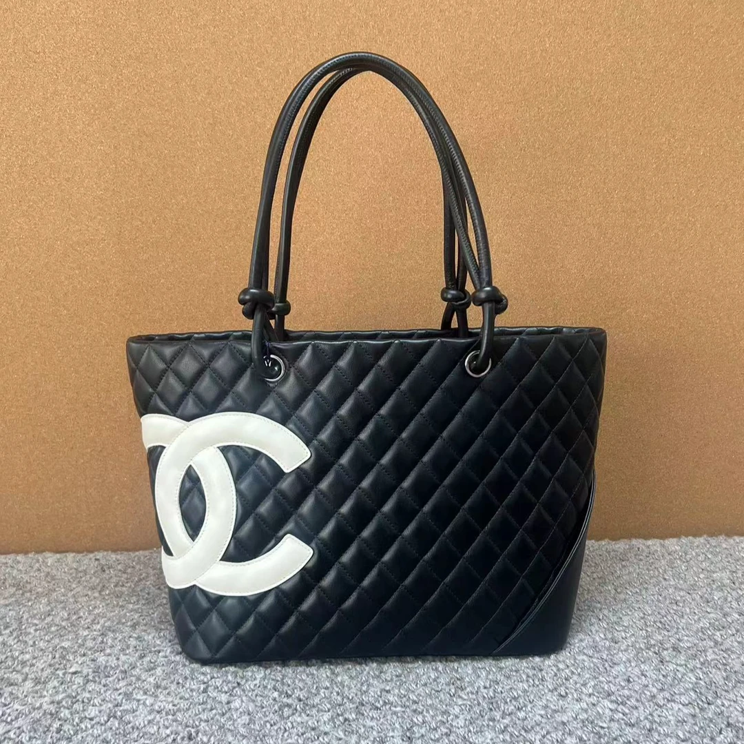 99新 Chanel/香奈儿 好成色康鹏黑白撞色 大号女士单肩手腕托特包