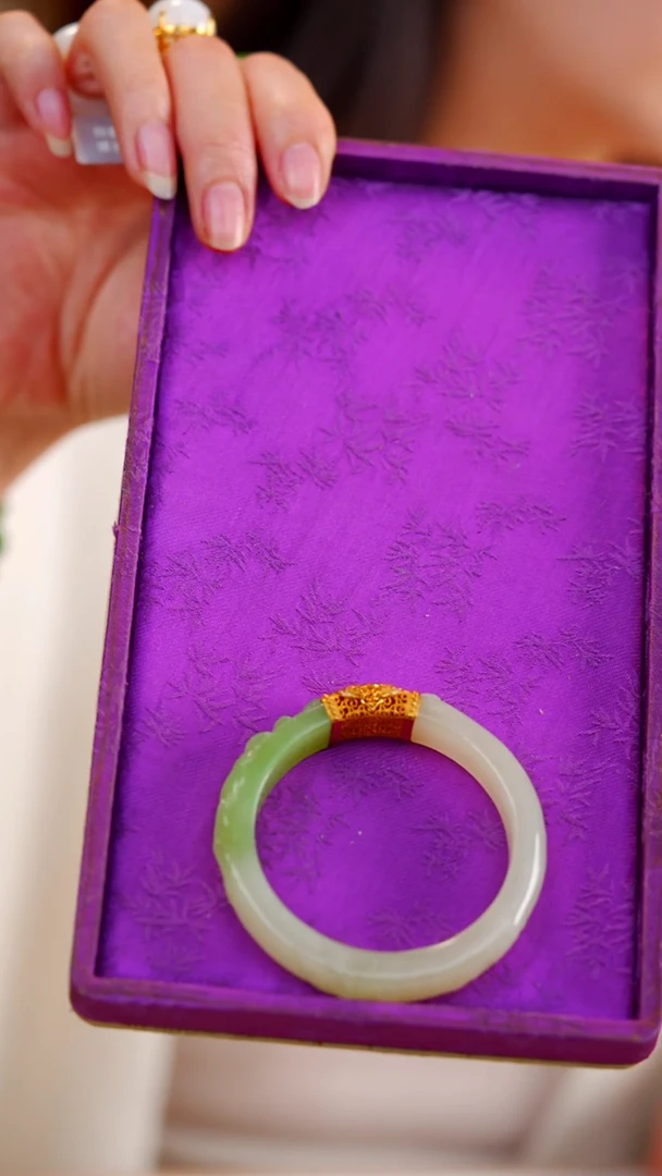 【闪购商品】和田玉手串18K金镶嵌和田玉翠色手镯