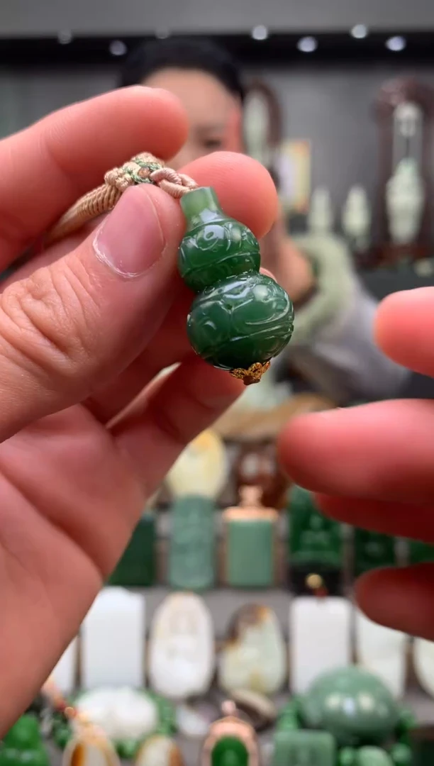 【闪购商品】和田玉挂件未镶嵌吊坠（多样性发货）