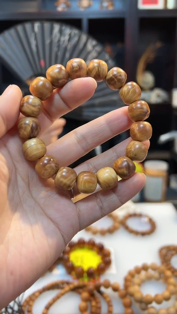 崖柏1.3*1.4龙胆闪电单圈太行