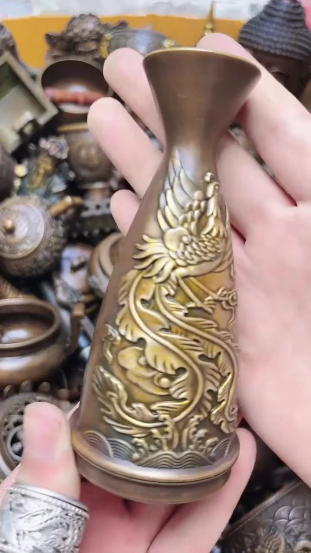 精美铜器点击下单