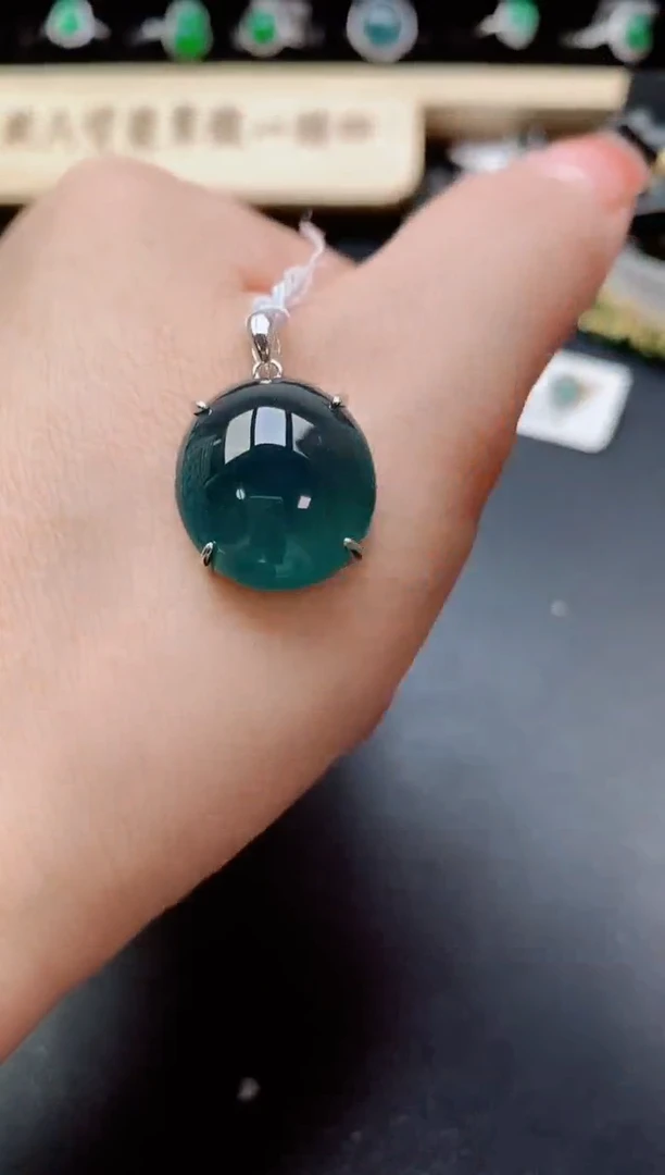 吊坠(赠链)银S925镶嵌翡翠1