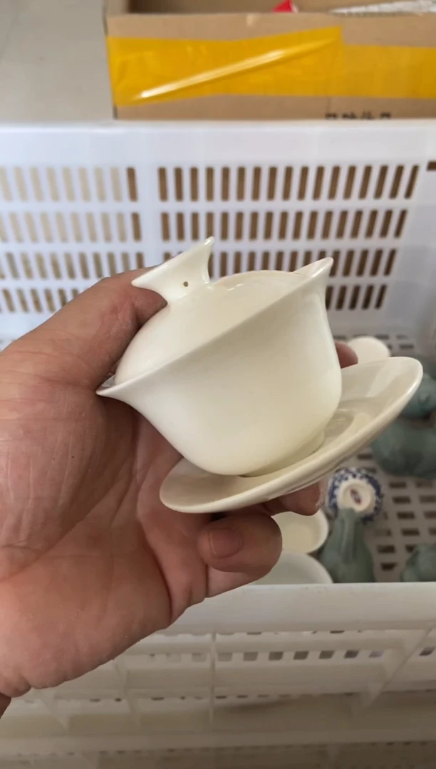 杯无运费险有瑕疵的摄影的产品有使用过的痕迹有点脏介意勿拍