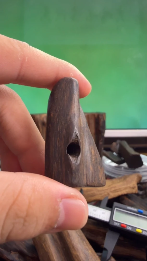 沉香吊坠多样性发一