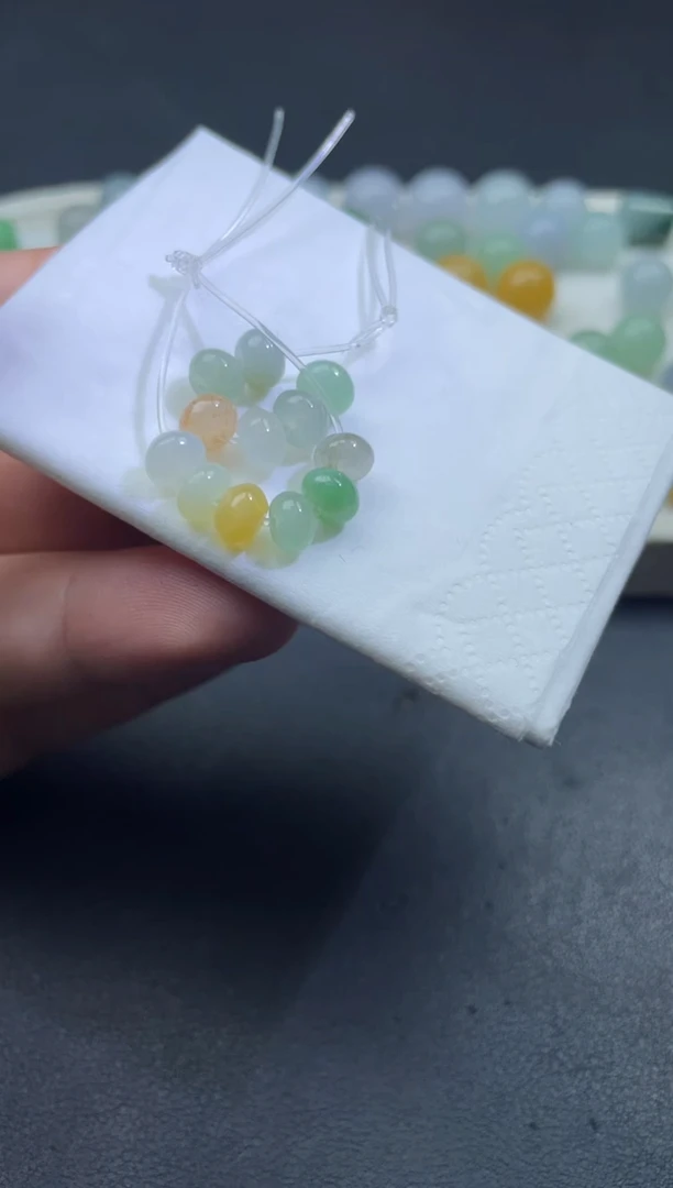 【闪购商品】翡翠颈饰未镶嵌BBBBB141