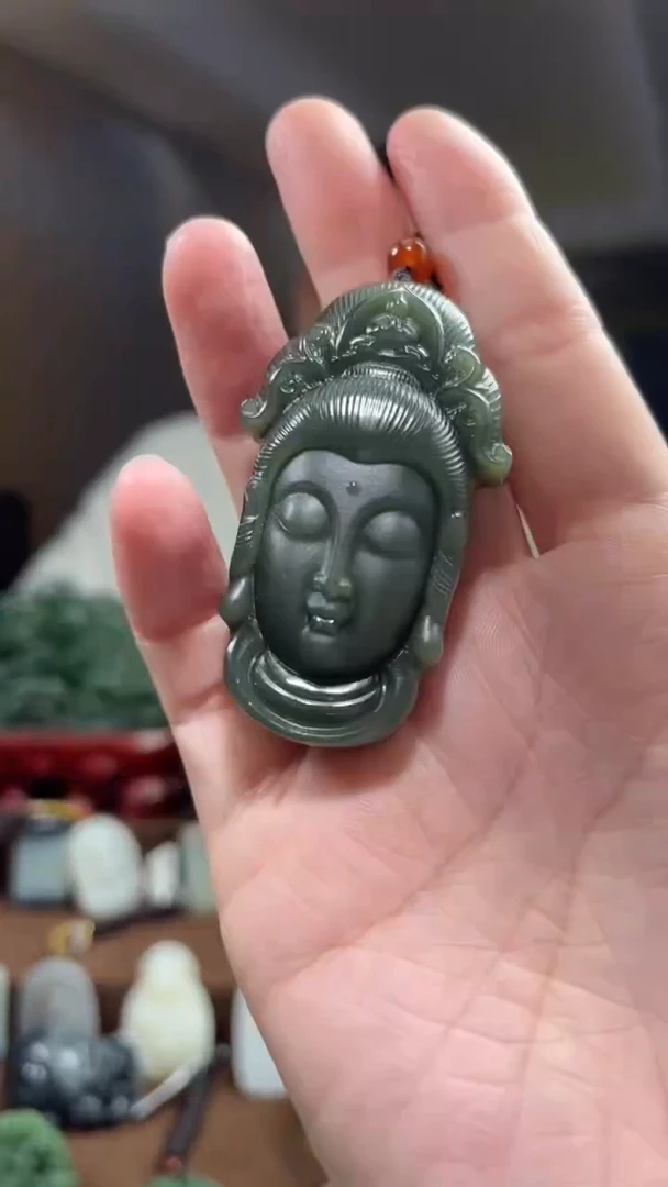颈饰未镶嵌和田玉·