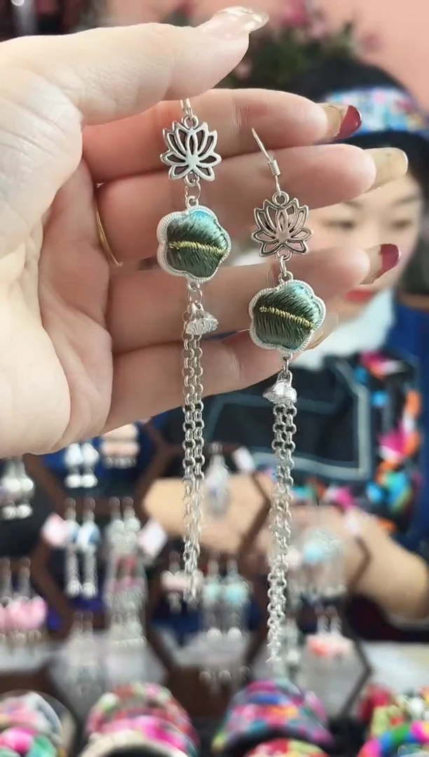 艺枝独绣手工饰品82