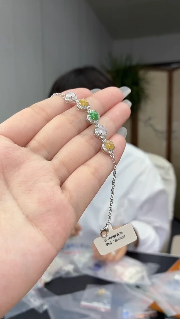 颈饰银S925镶嵌翡翠11111111111