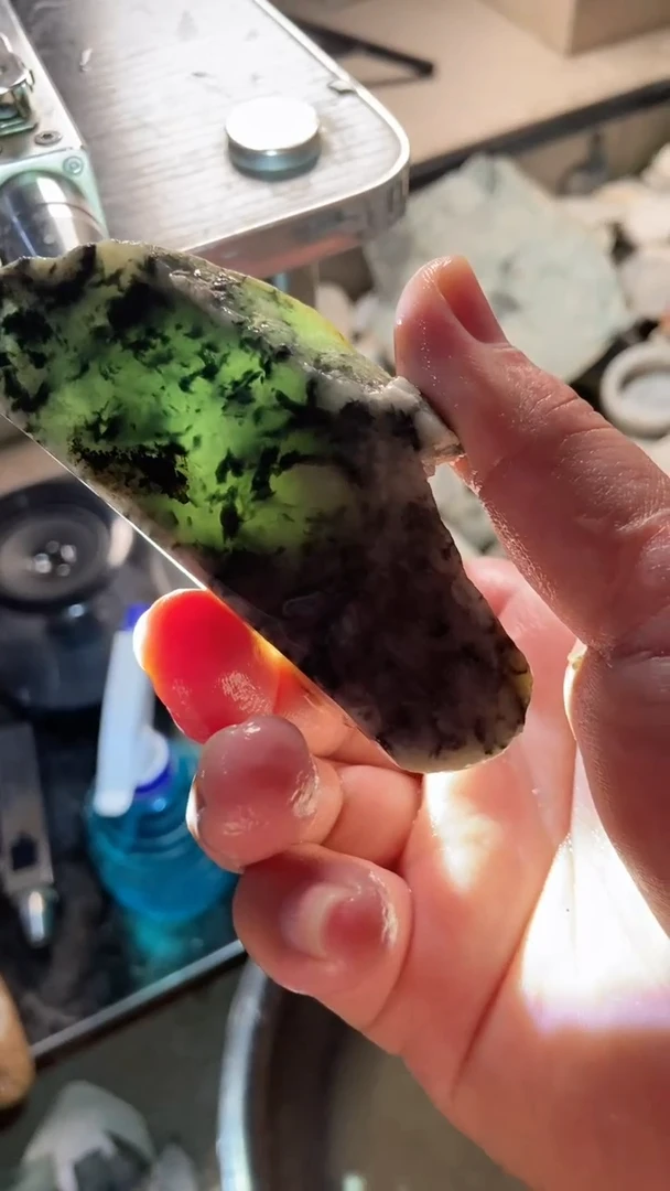 配石翡翠翡翠边角料未加工65