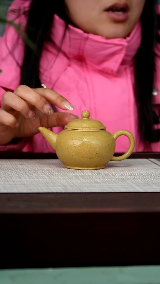 【闪购商品】宜兴原矿紫砂壶茶壶180C