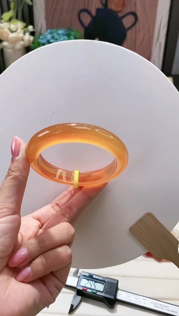 手镯玛瑙/玉髓未镶嵌144-59.3