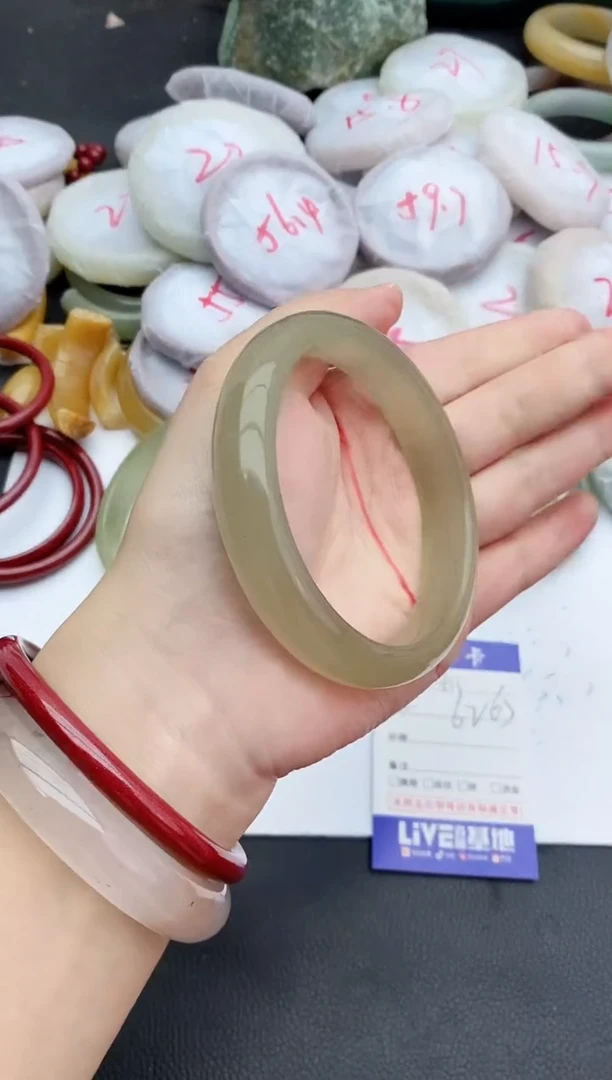 未镶嵌手镯石英质玉411+62/63