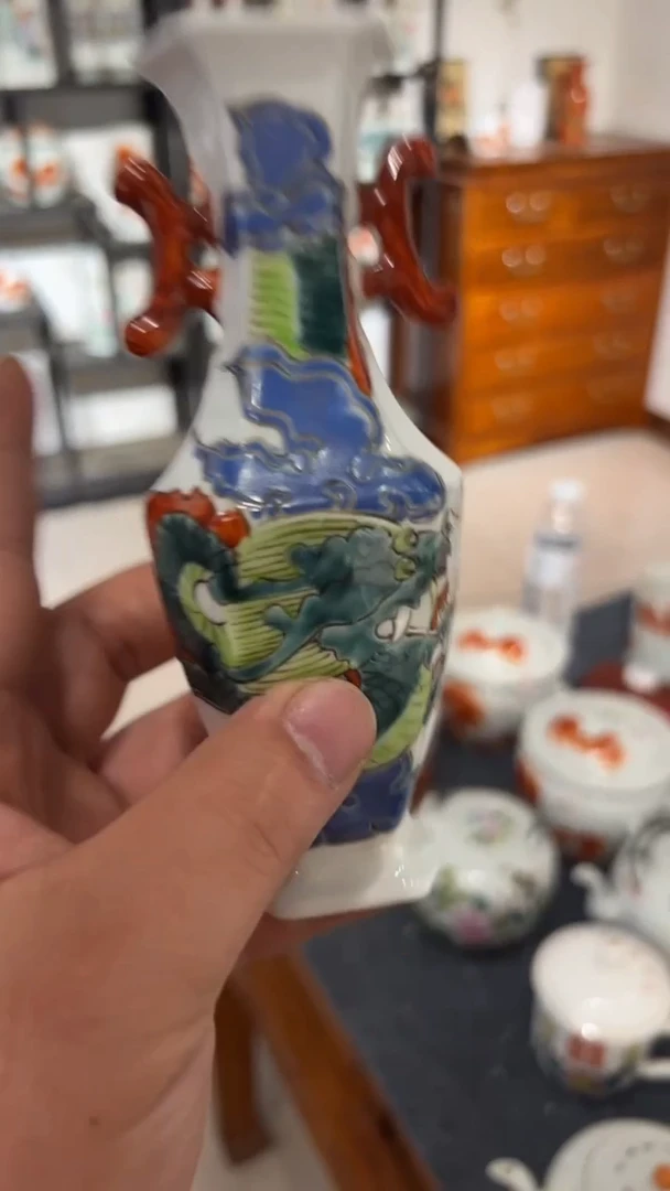 摆件瓷摆件瓷摆件小龙瓶