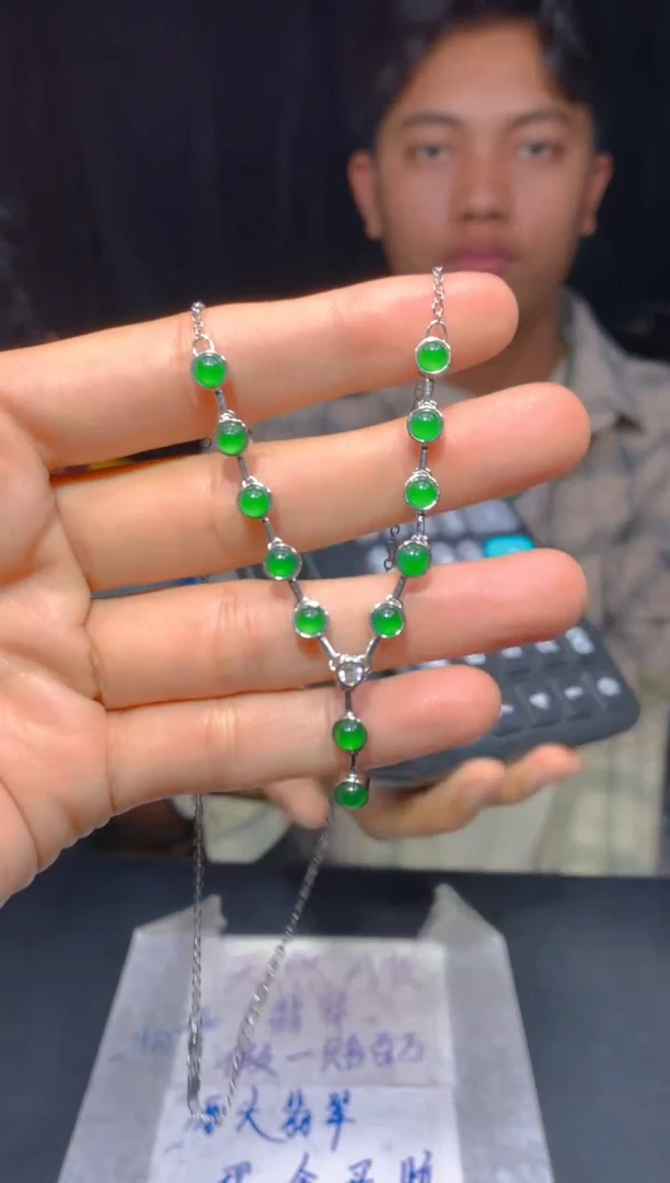 【闪购商品】定制翡翠未镶嵌82多样性发货（发其一）