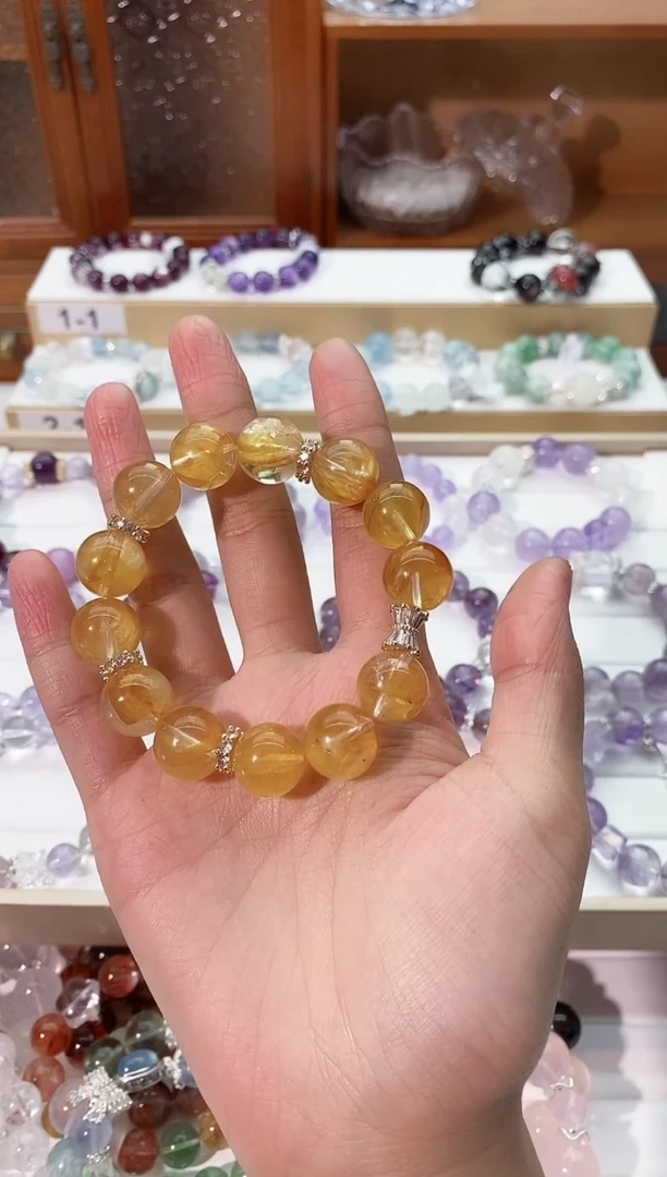 【闪购商品】水晶手串未镶嵌黄浇花手串