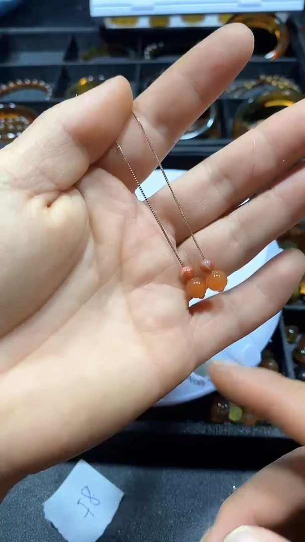 琥珀颈饰未镶嵌天然缅甸琥珀手串