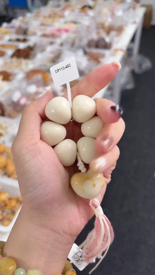 手串菩提根/象牙果桃心穗20-21mm象牙果蒜瓣爱心手捻@@CP113-452