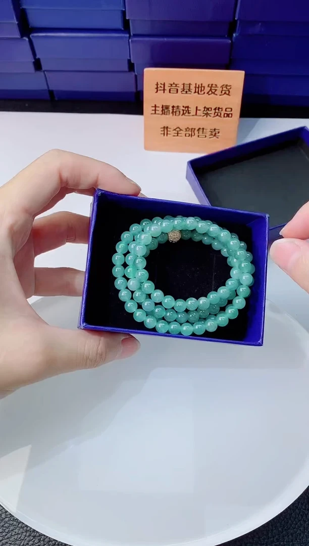 翡翠未镶嵌颈饰1111111