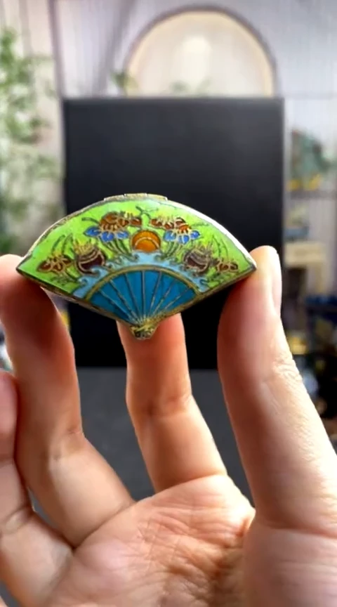 【闪购商品】非遗技艺 景泰蓝粉盒扇形（微瑕）