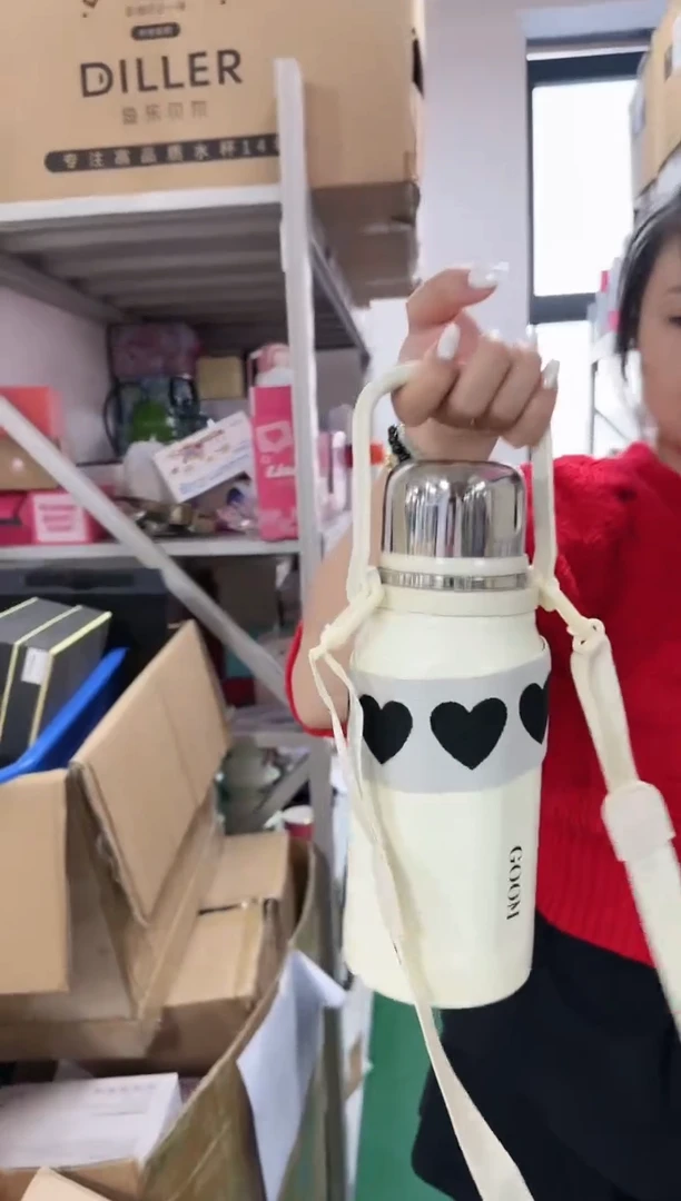 【闪购商品】瓷K043-------------