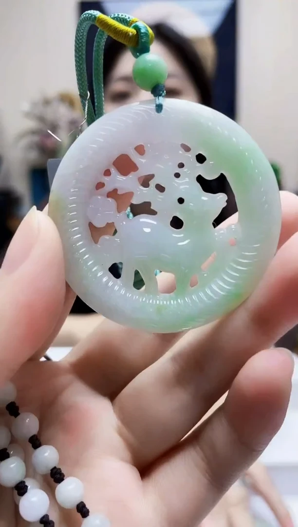 未镶嵌定制翡翠吊坠115