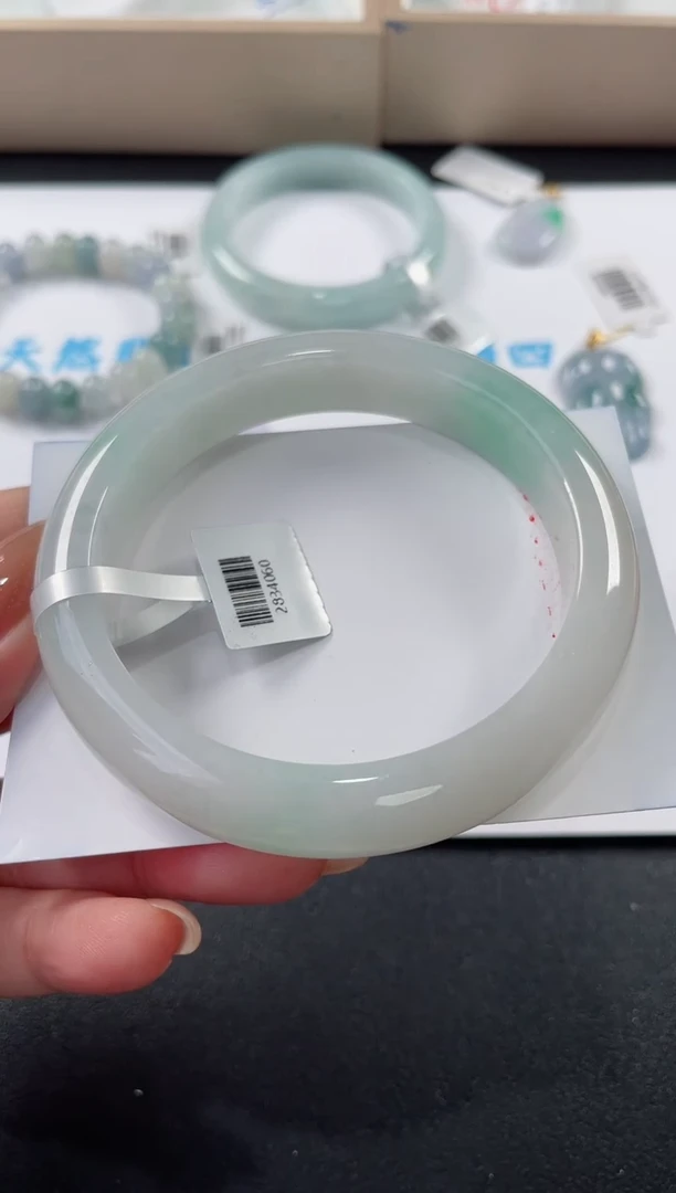 未镶嵌手镯翡翠基地发货H 3773  60+