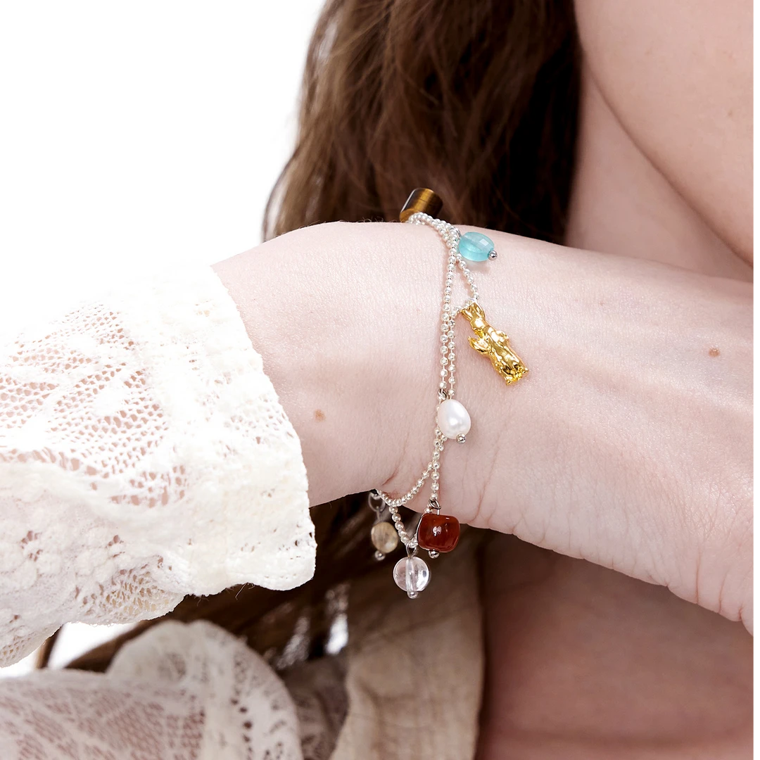 铜合金仿水晶手链 浮U生物 乌托邦系列五彩小众兔子吊坠两层手链