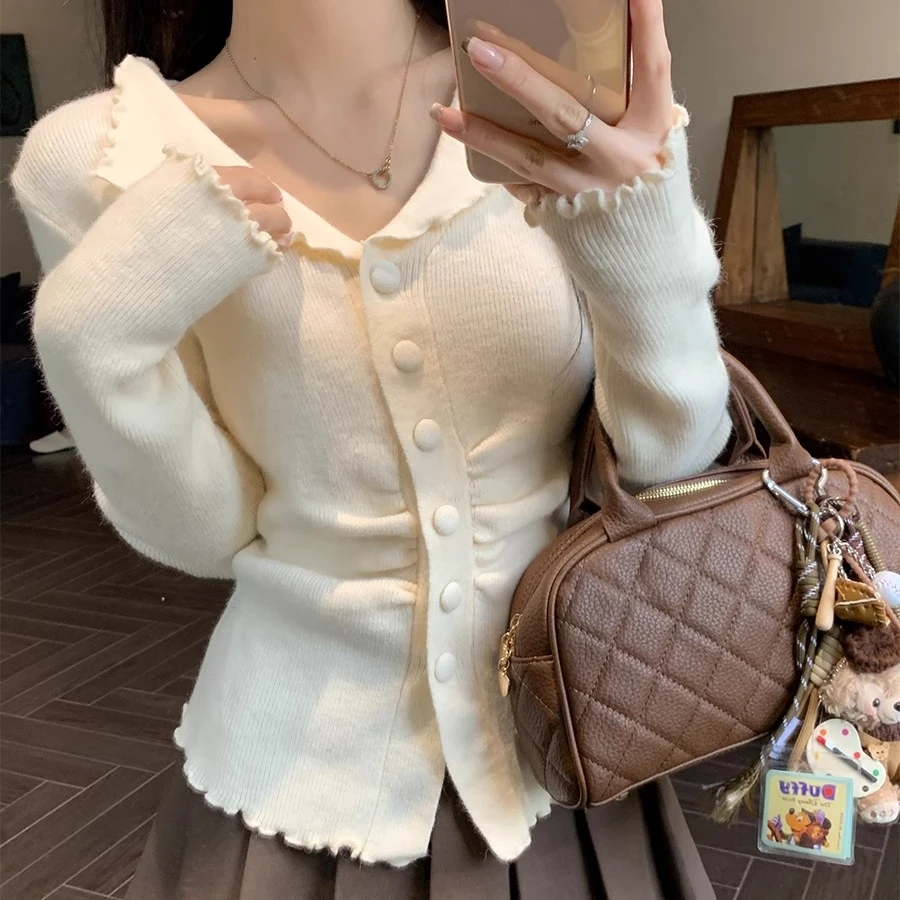 2025甜美翻领木耳边针织开衫女秋冬独特超好看内搭设计感上衣3351