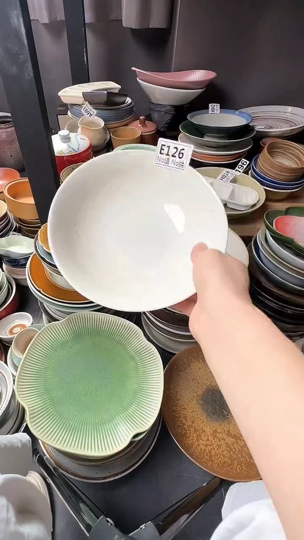 陶瓷p****漠e126定白碗