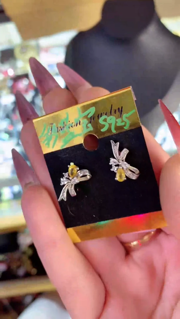 【闪购商品】彩色蓝宝石耳饰银S925镶嵌楚楚中古珠宝甄选不退换