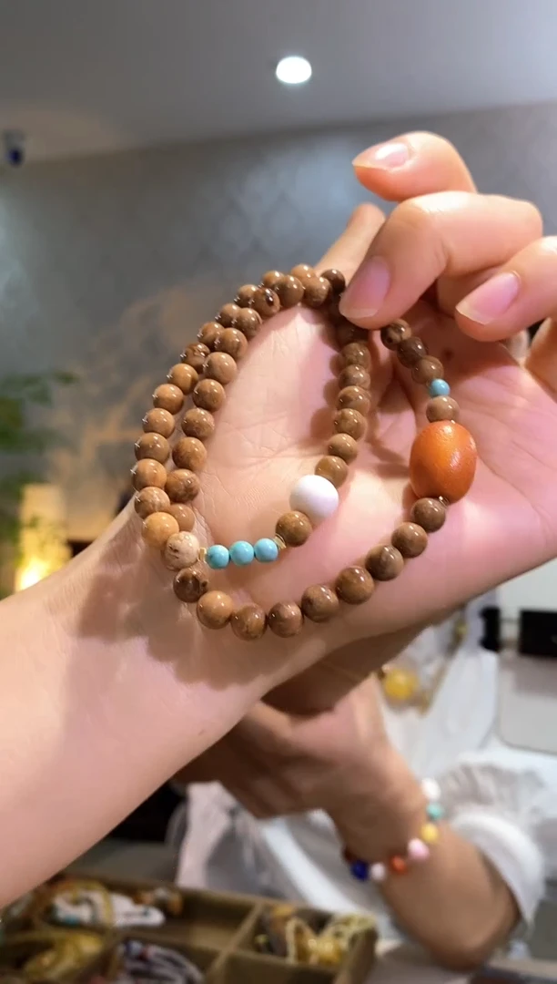 未镶嵌颈饰琥珀天然琥珀蜜蜡