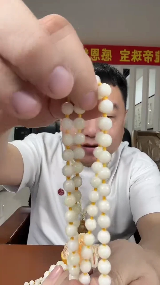 未镶嵌透闪石-蛇纹石玉其它人*多样性发货一件