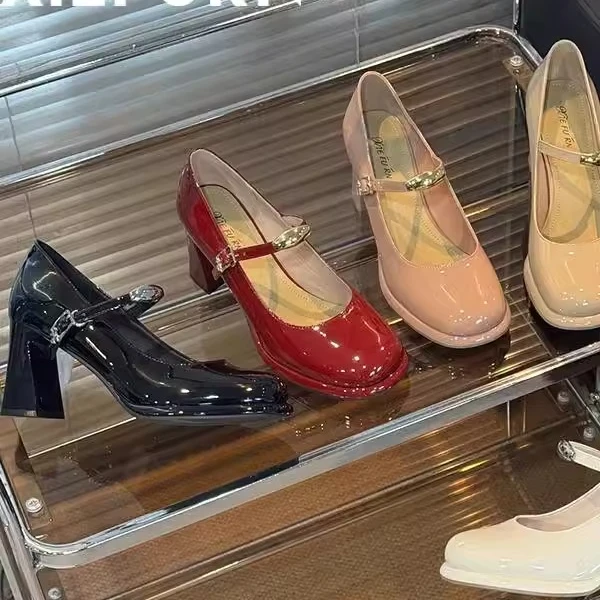 鞋夫人博主御姐辣妹玛丽珍高跟鞋女一字带粗跟女鞋气质浅口小皮鞋