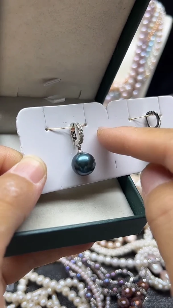 淡水珍珠未镶嵌颈饰多人