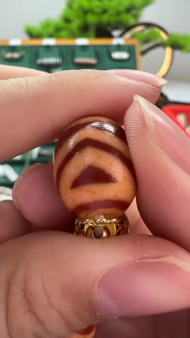 玛瑙/玉髓（覆膜）颈饰未镶嵌107.（微瑕随机发货）