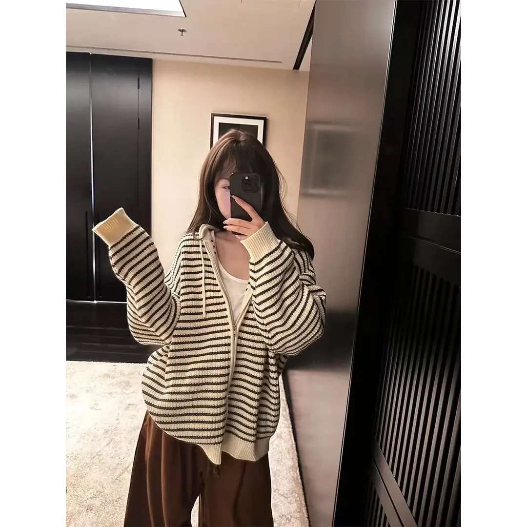 【原单高克重】抽绳连帽条纹针织开衫女秋季韩版宽松加厚毛衣外套。
