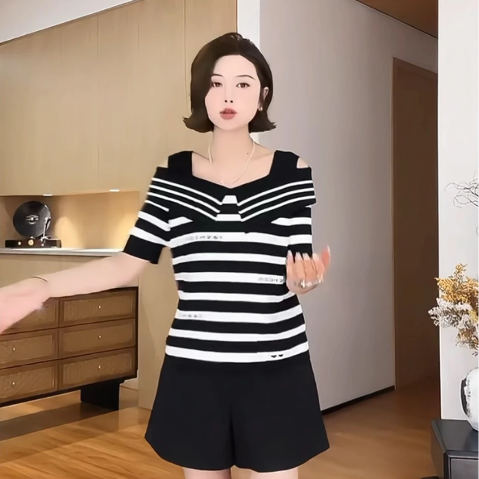 2025新款【黑白余地】黑白条纹一字领百搭针织女T恤