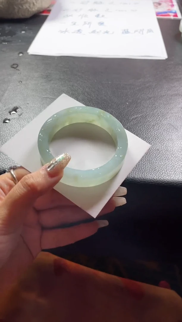 定制翡翠手镯未镶嵌正圈AJCSZDZS02