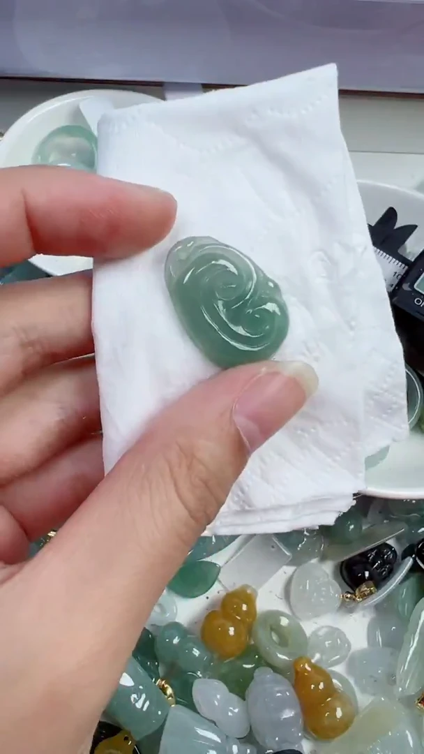 散珠翡翠590号链接，A货翡翠