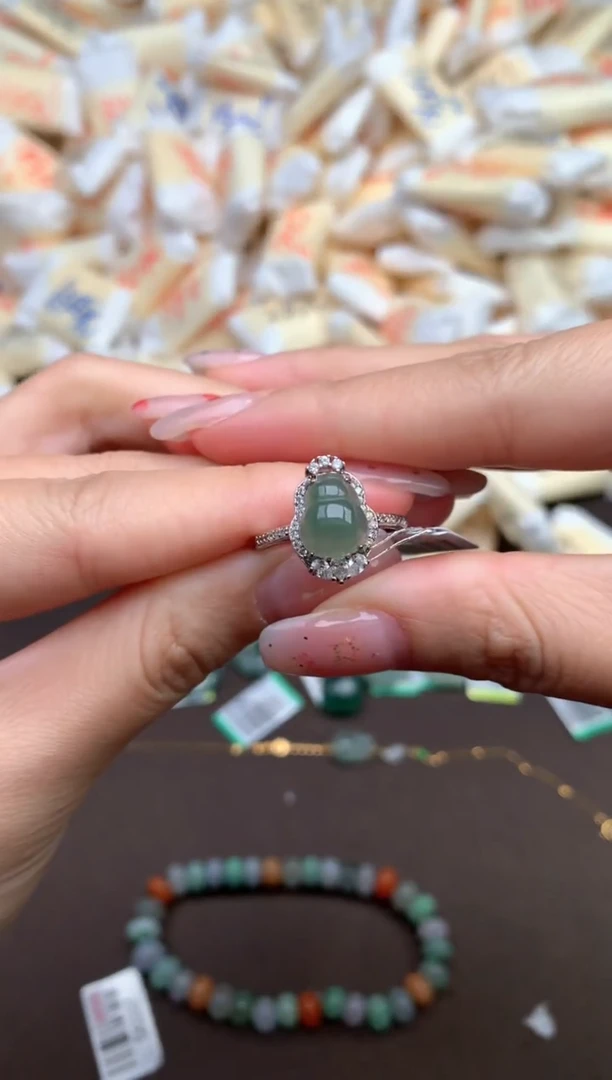 【闪购商品】翡翠戒指银S925镶嵌 —