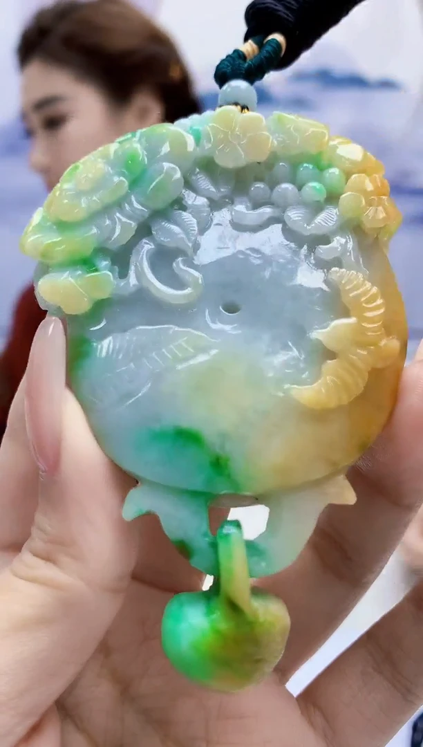 定制翡翠未镶嵌4829xx-毛货挂件154