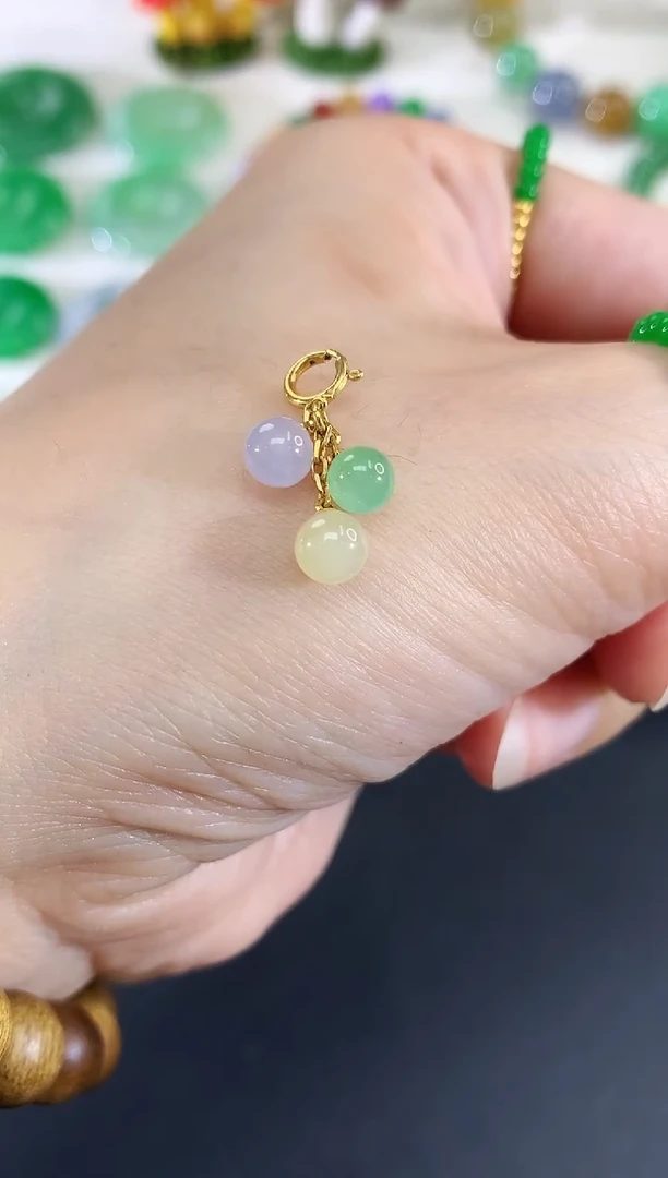 吊坠(不含链)18K金镶嵌翡翠228买断不退不换|1580