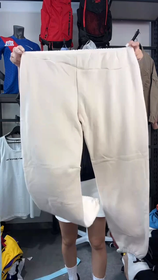 788编码 瑕疵款直播间过款为准 尺码M