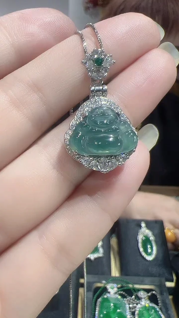 颈饰未镶嵌翡翠2025110701