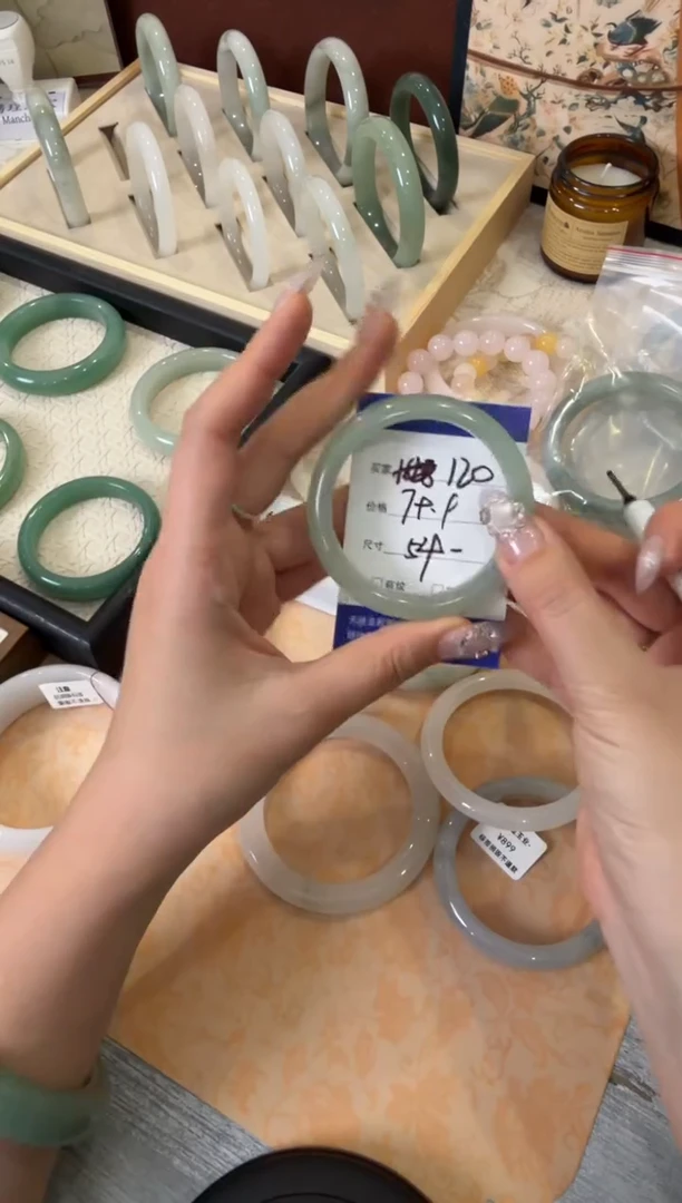 未镶嵌手镯石英质玉120//54-55