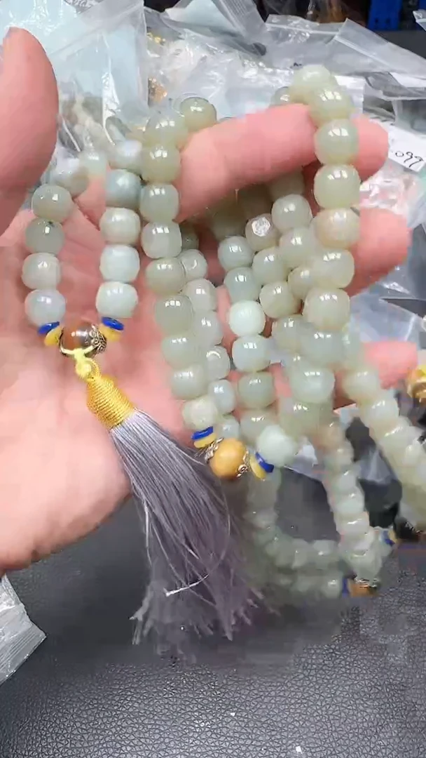 和田玉未镶嵌颈饰84